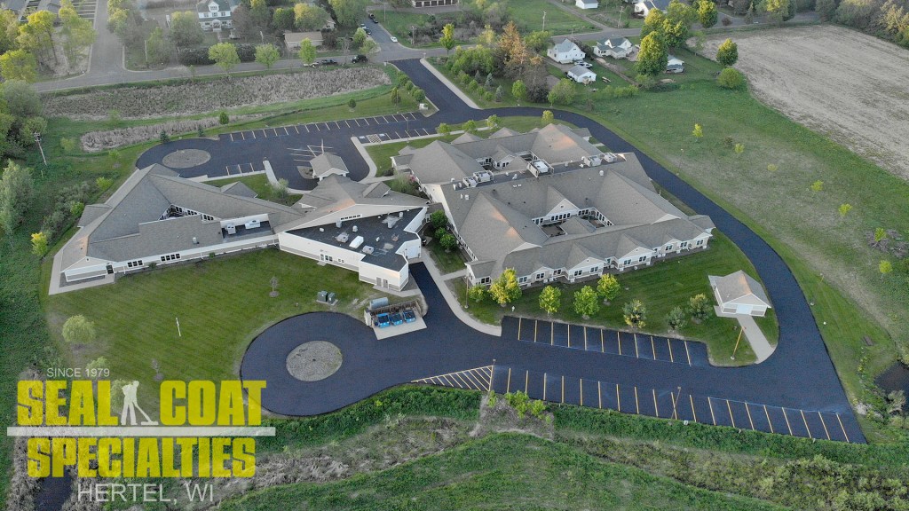 Parking Lot Sealing and Repair